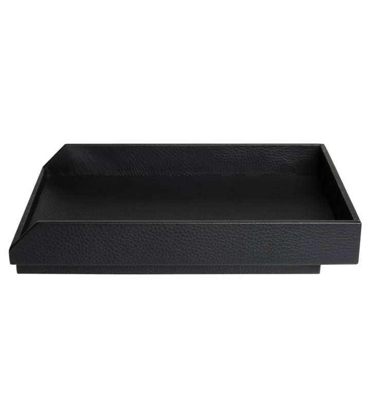 Photo: Michaël Verheyden Leather tray