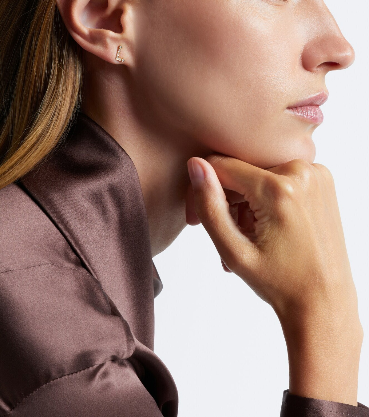 Sophie Bille Brahe Initial Petite L 18kt gold single earring with diamonds