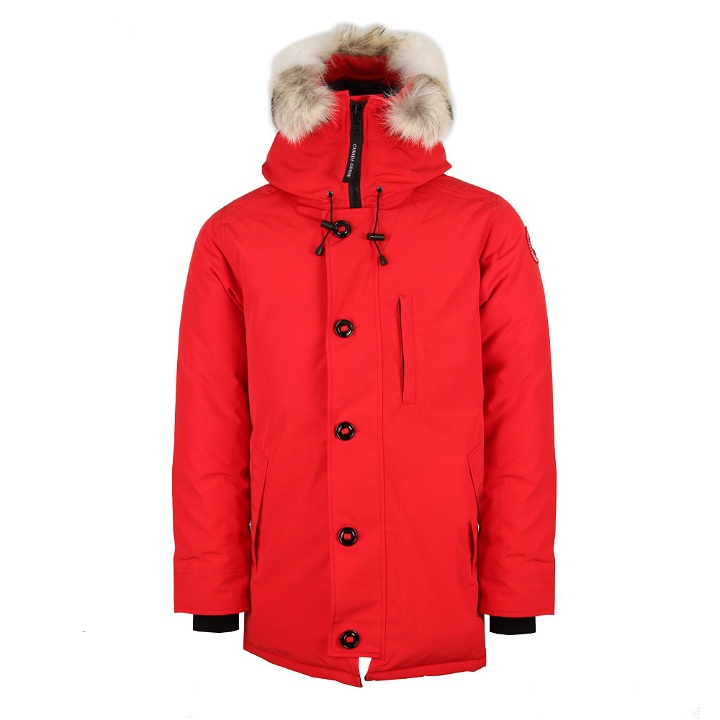 Photo: Chateau Parka - Red