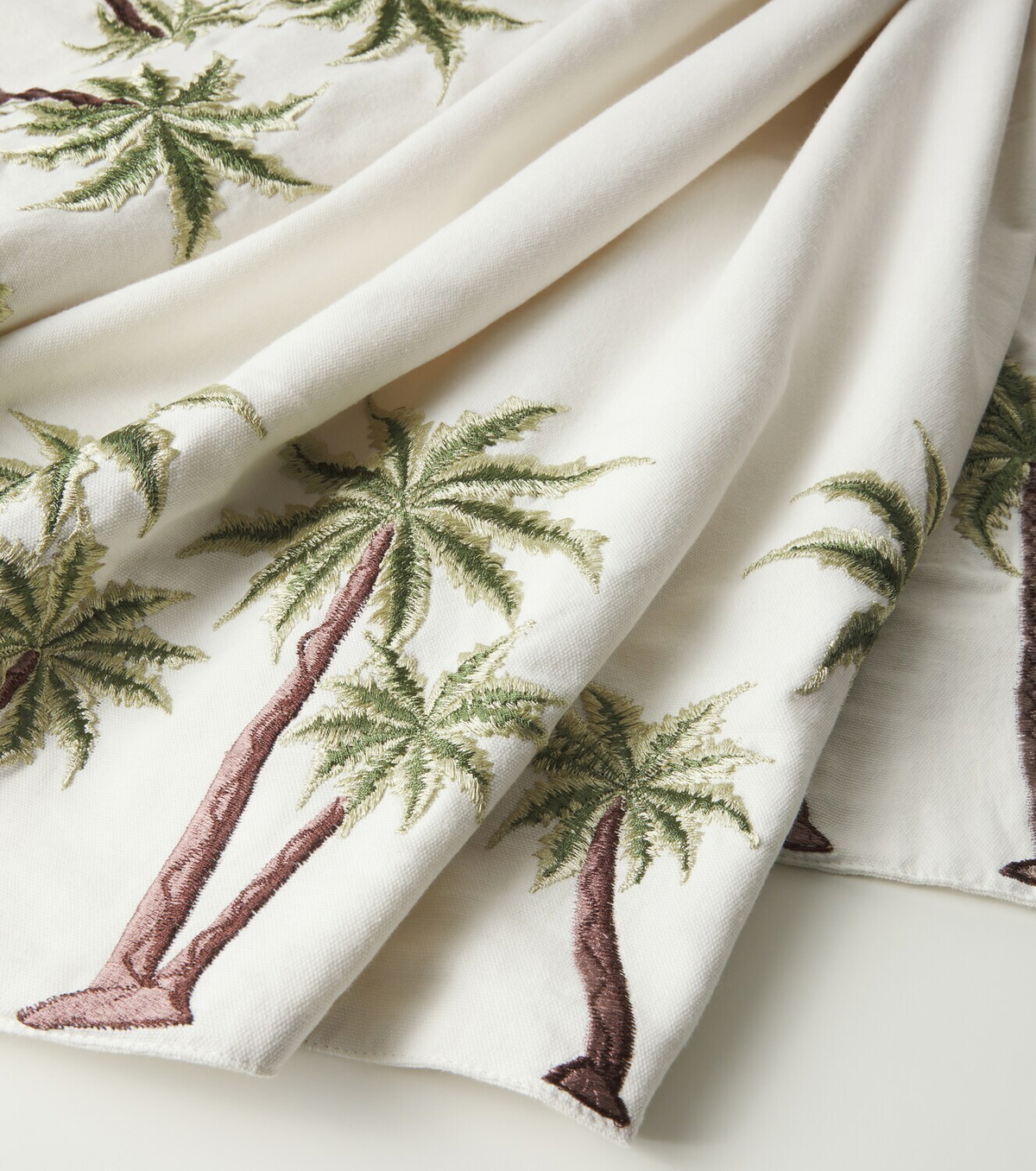 Les-Ottomans Embroidered cotton tablecloth