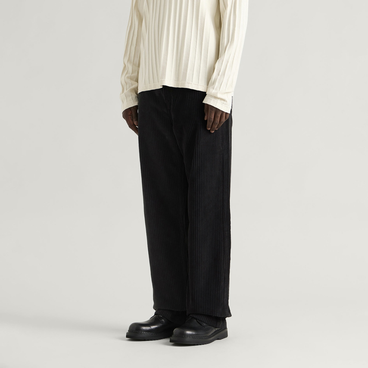mfpen Men's Cord Trousers in Anthracite Multi Wale