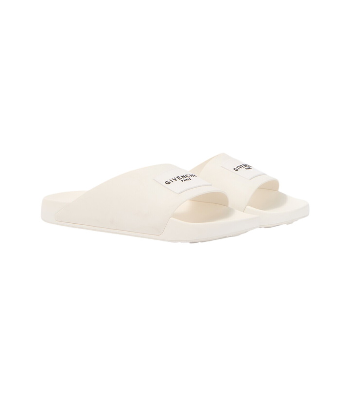 Photo: Givenchy Label slides