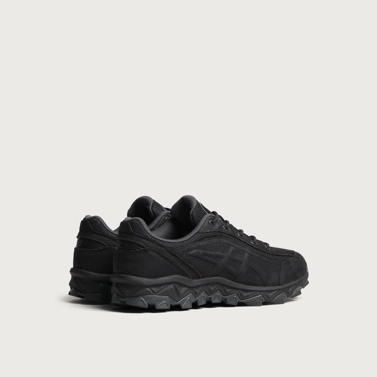 Asics Men's GEL-TRANSCEND FJ Sneaker in Black/Black