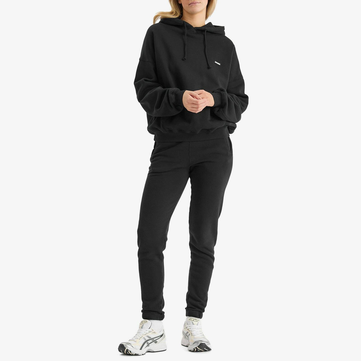 Joah Brown Women's Oversized Pullover Hoodie in Black