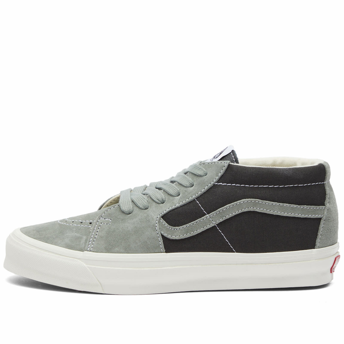 Vans vault 2025 tri check