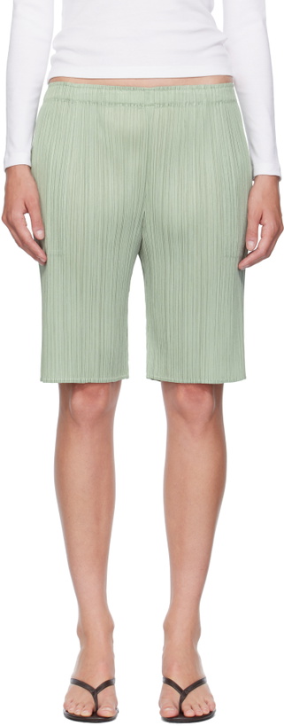 Photo: PLEATS PLEASE ISSEY MIYAKE Green June Monthly Colors Shorts