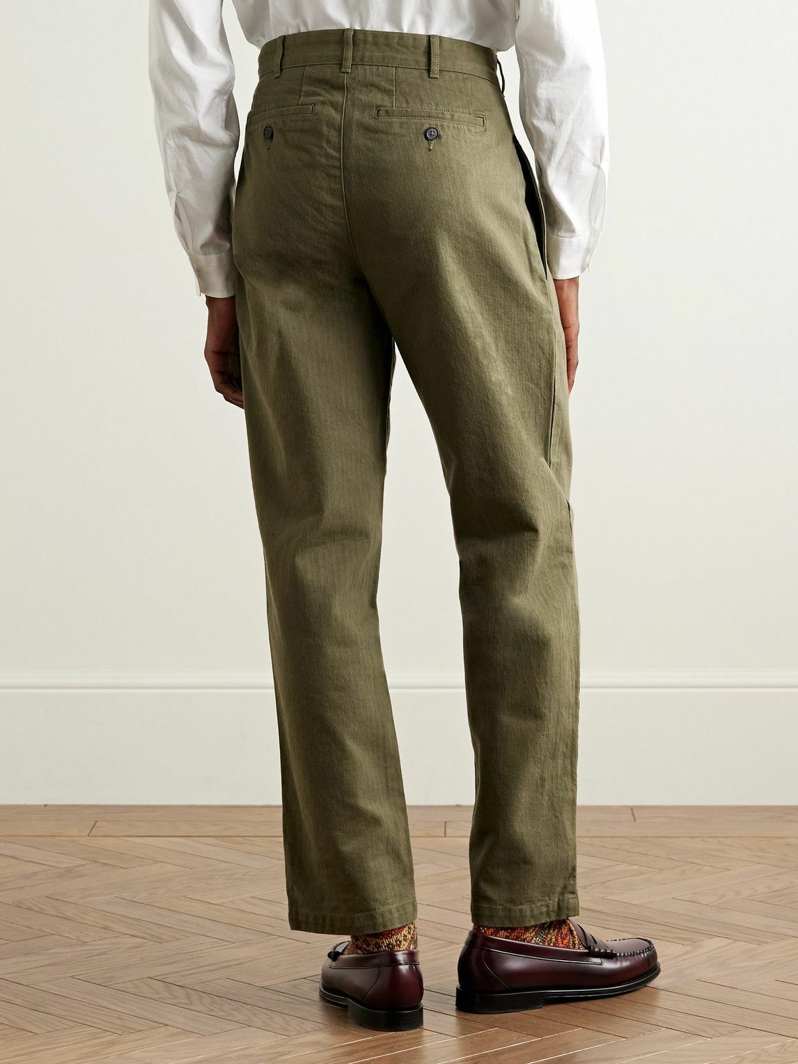 Noah - Straight-Leg Pleated Herringbone Cotton Trousers - Green