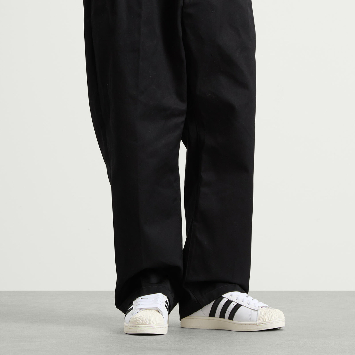 Adidas Superstar II Sneaker in Ftwr White/Core Black/Off White