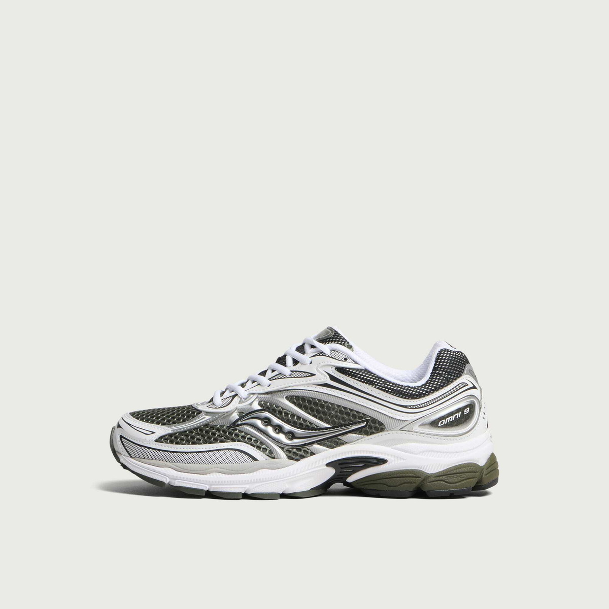 Saucony Progrid Omni 9 OG Sneaker in Fatigue
