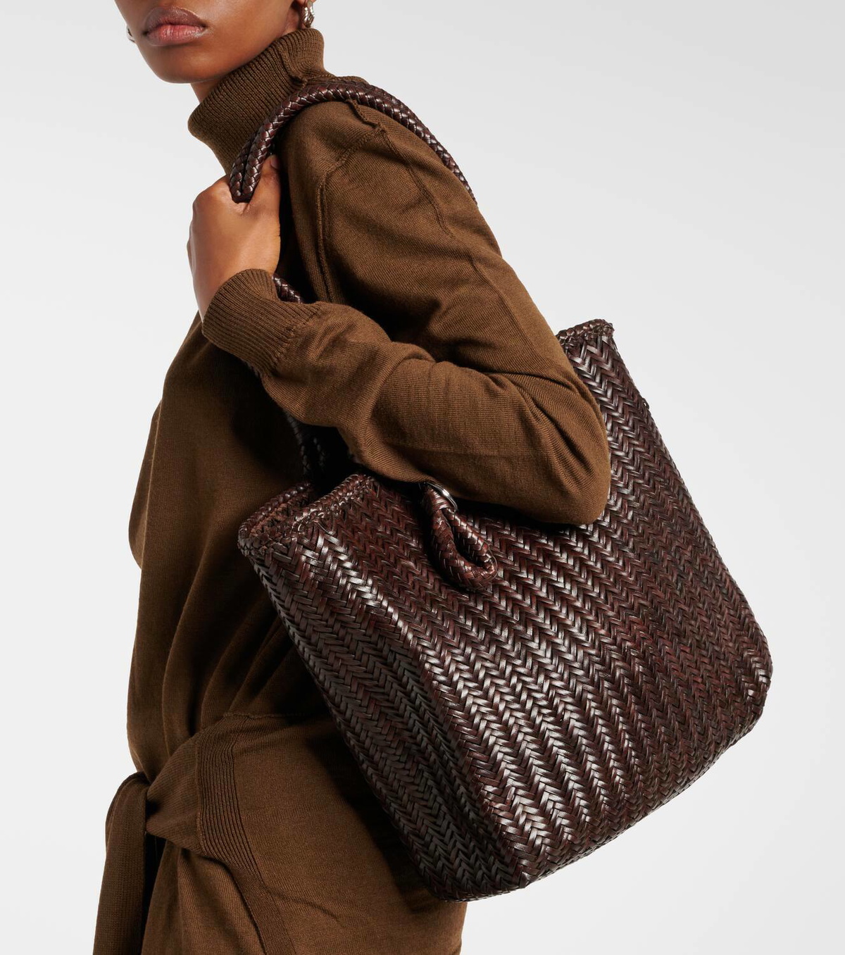 美品LEMAIREブラウン ドレープトートバッグ Lemaire Chevron Medium leather tote bag Lemaire