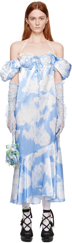 Photo: Yuhan Wang Blue Printed Midi Dress