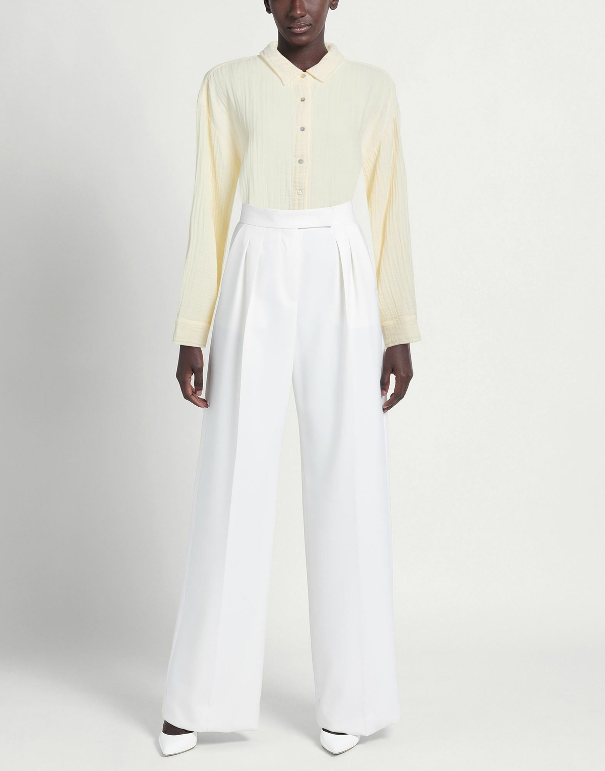Donni. Womens Shirt in Cream