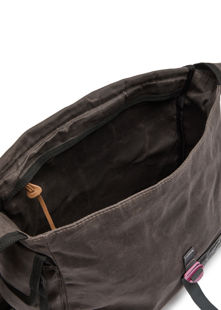Acne Studios Andemer Waxed Canvas Messenger bag - Grey - One Size