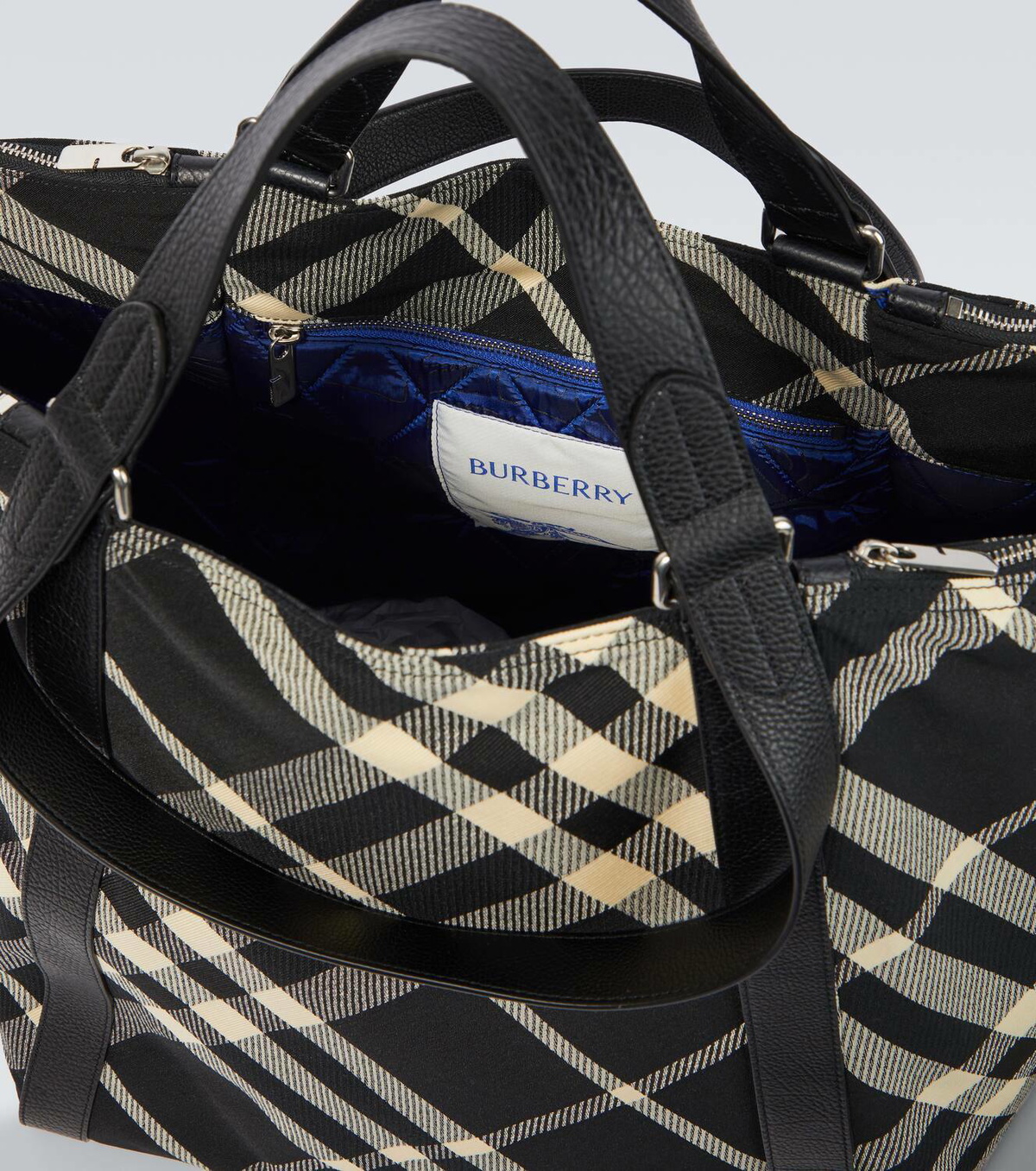 BURBERRY｜TOTEBAGS (Large field tote (8086476)) BURBERRY｜TOTEBAGS (Large field tote (8086476)) (Burberry
