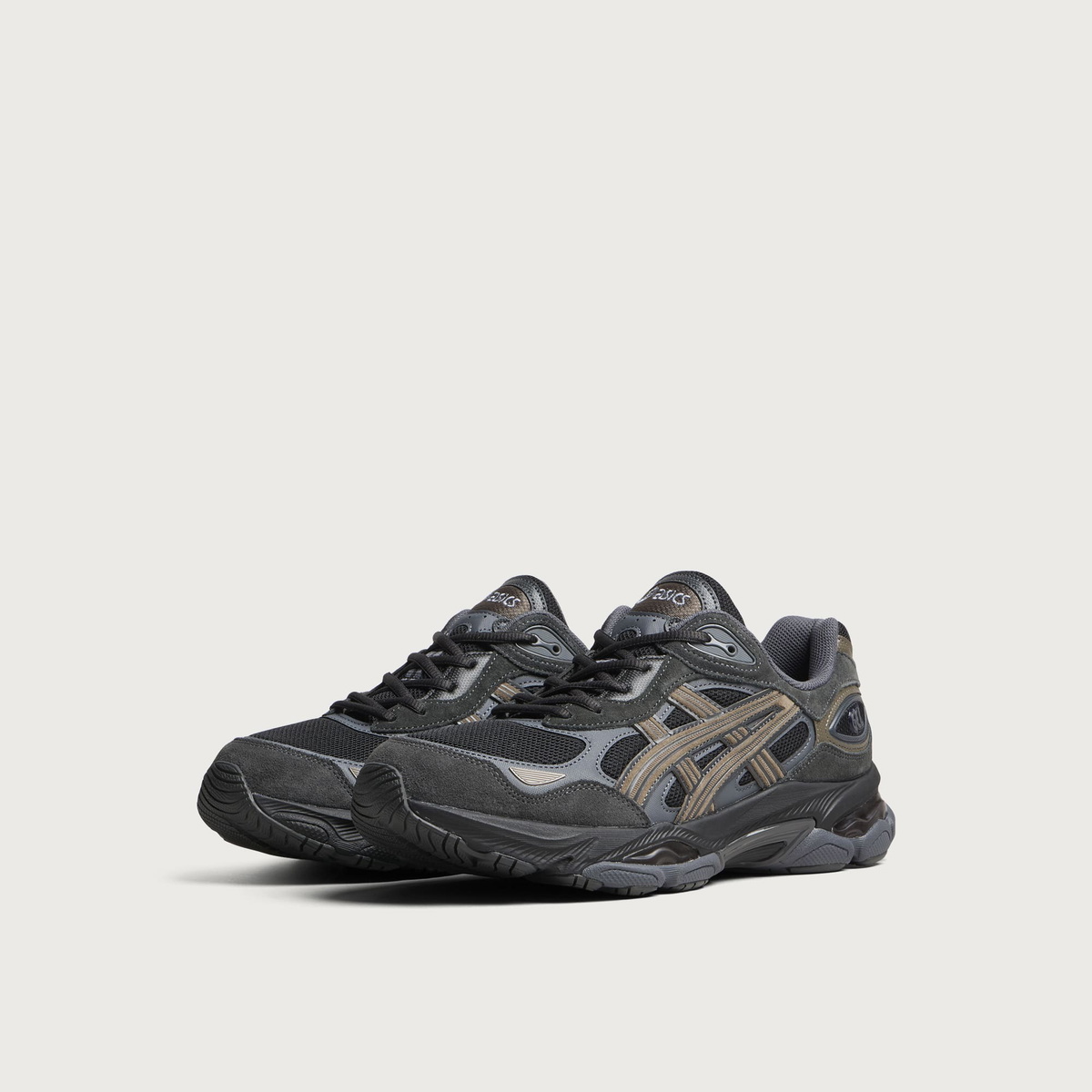 Asics Men's GEL-NYC 2.0 Sneaker in Black/Graphite Grey