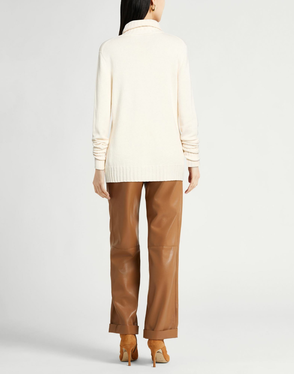 Kiton Womens Turtleneck Cream