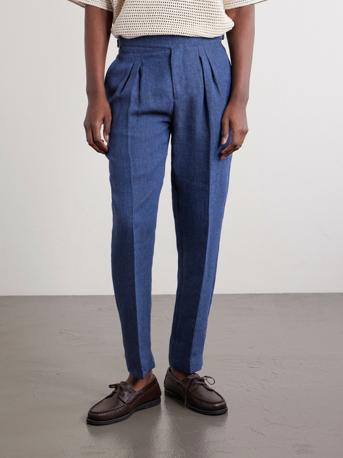 Mr P. - Steve Tapered Pleated Herringbone Linen Trousers - Blue