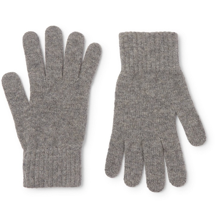 Photo: William Lockie - Cashmere Gloves - Gray