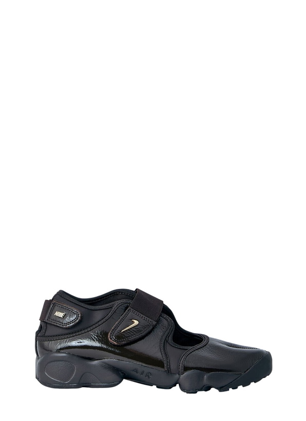 Photo: Nike Air Rift Sneakers