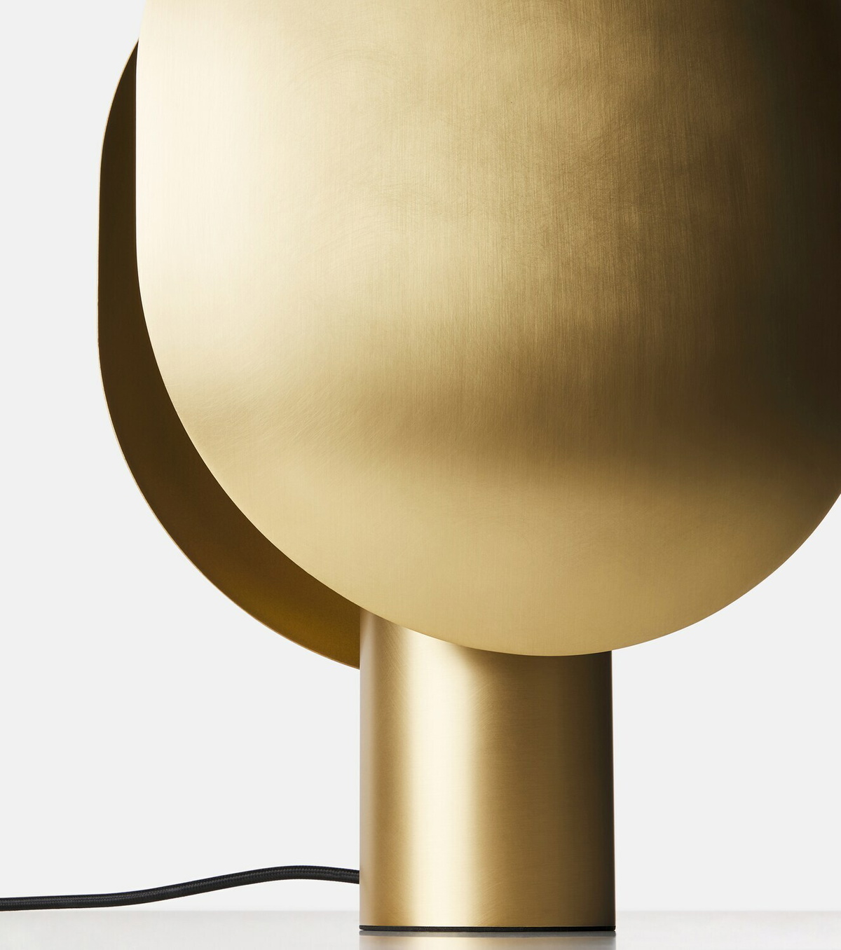 101 Copenhagen Clam table lamp