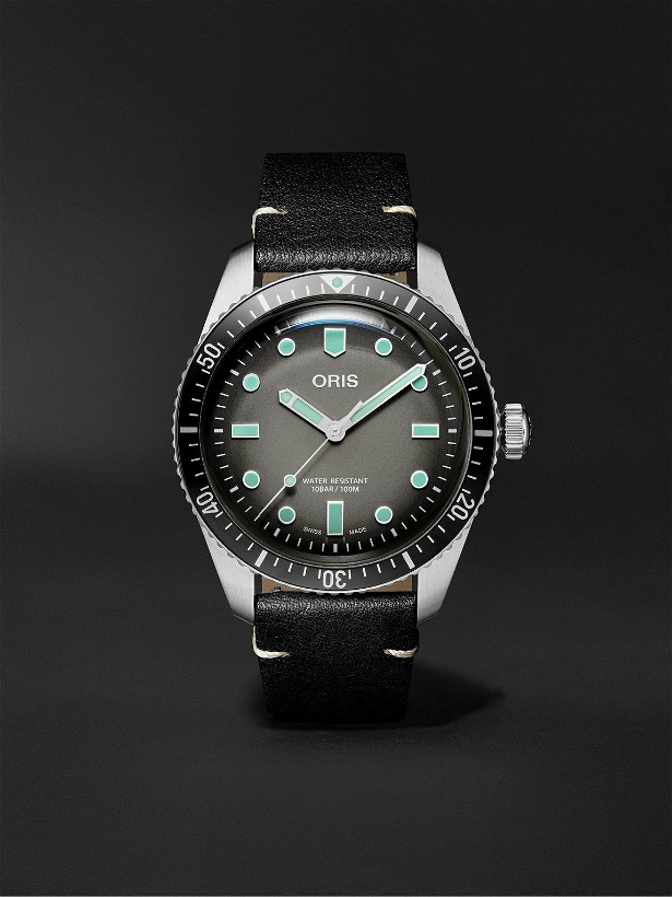 Photo: Oris - Divers Sixty-Five Automatic 40mm Stainless Steel and Leather Watch, Ref. No. 01 733 7707 4053-07 5 20 89