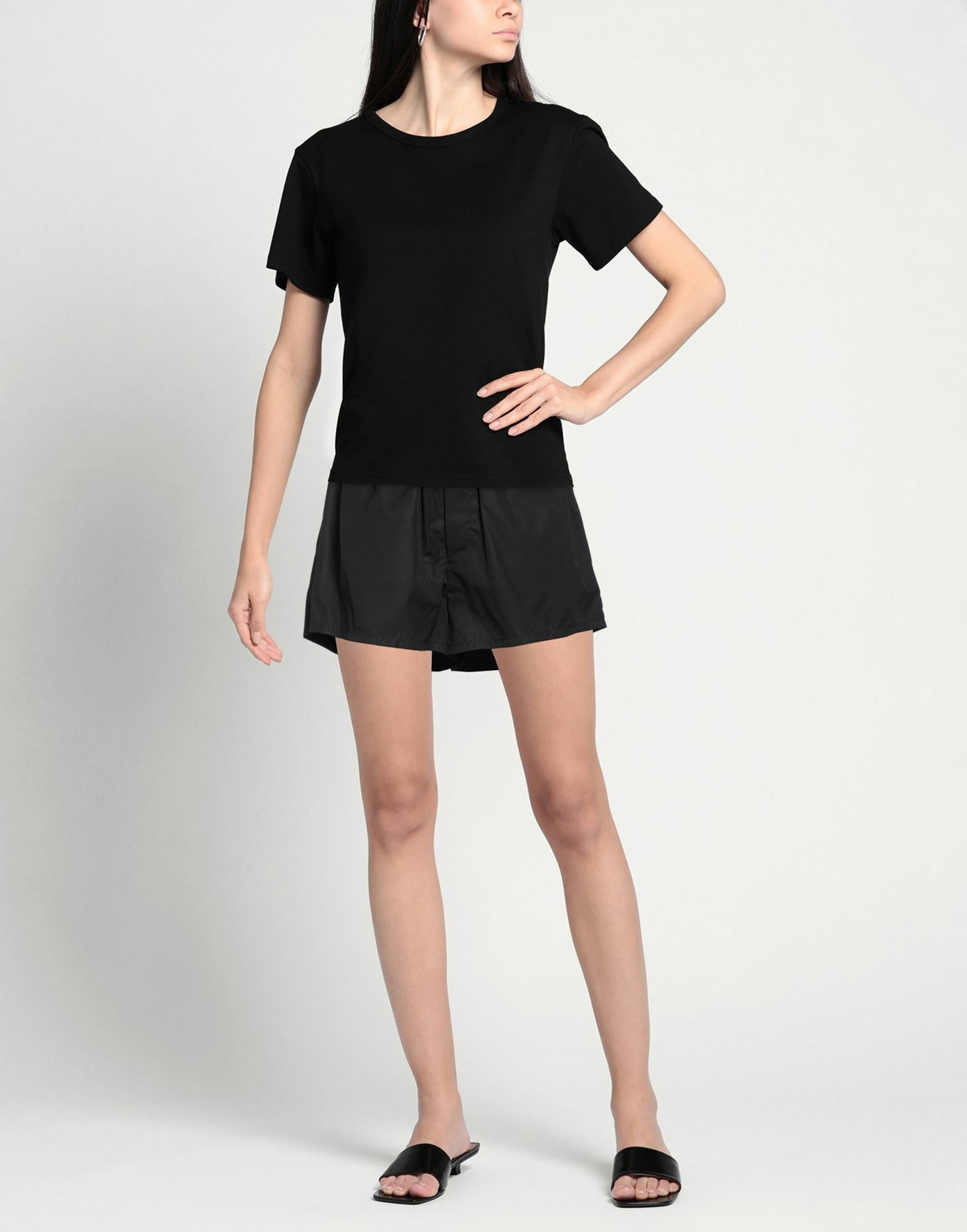 Rier Womens Shorts & Bermuda Shorts in Black