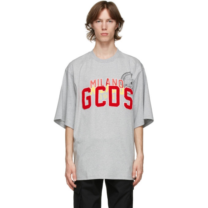 Photo: GCDS Grey Over T-Shirt