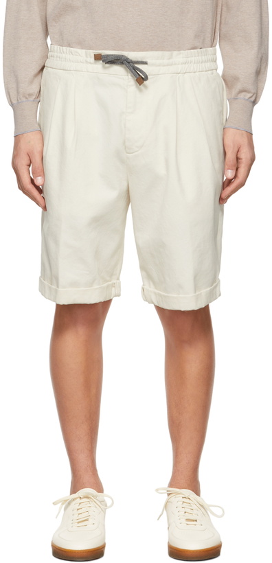 Photo: Brunello Cucinelli Off-White Dyed Bermuda Shorts