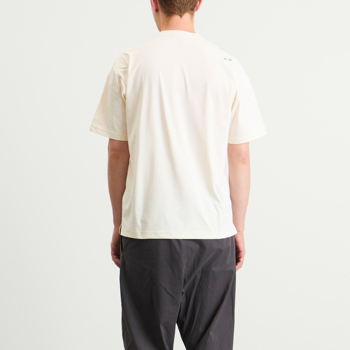 Oakley Men's FGL Scratch Pocket T-Shirt 5.0 in Ceramic White