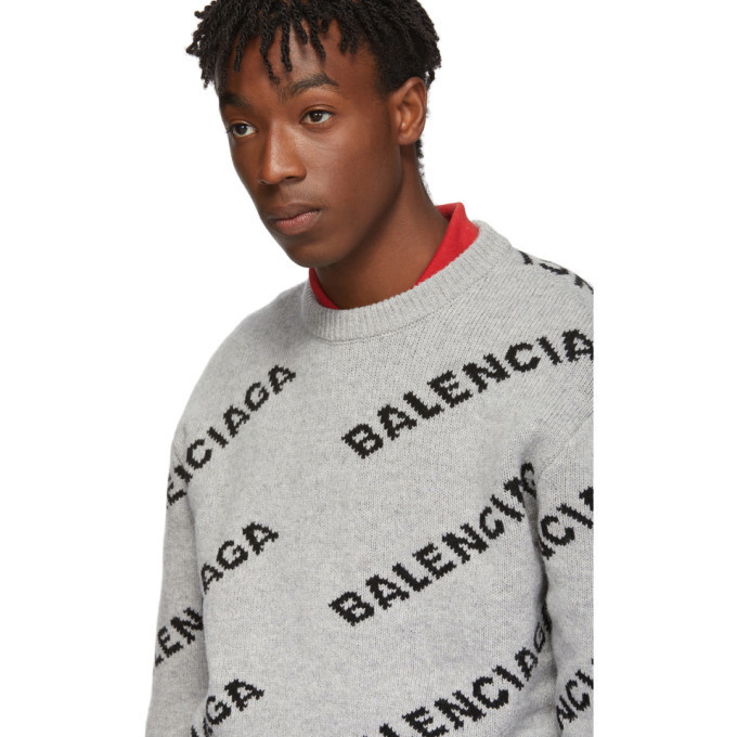 Hyret Spekulerer forfølgelse Balenciaga Grey and Black All Over Logo Sweater Balenciaga
