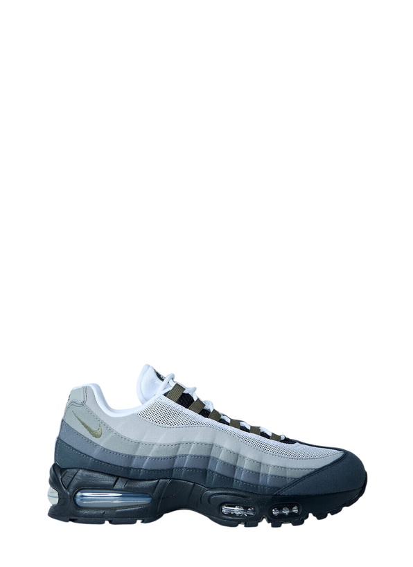 Photo: Nike Air Max 95 Sneakers