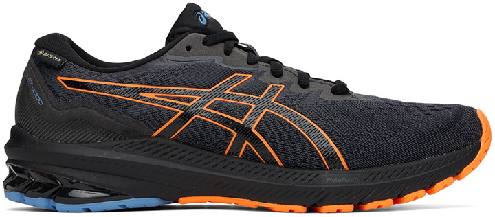 Photo: Asics Black GT-1000 11 GTX Sneakers