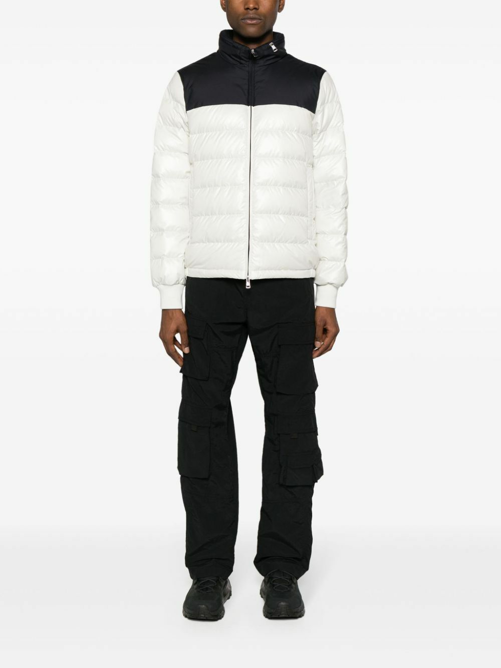 MONCLER 25S JACKET IN WHITE 078