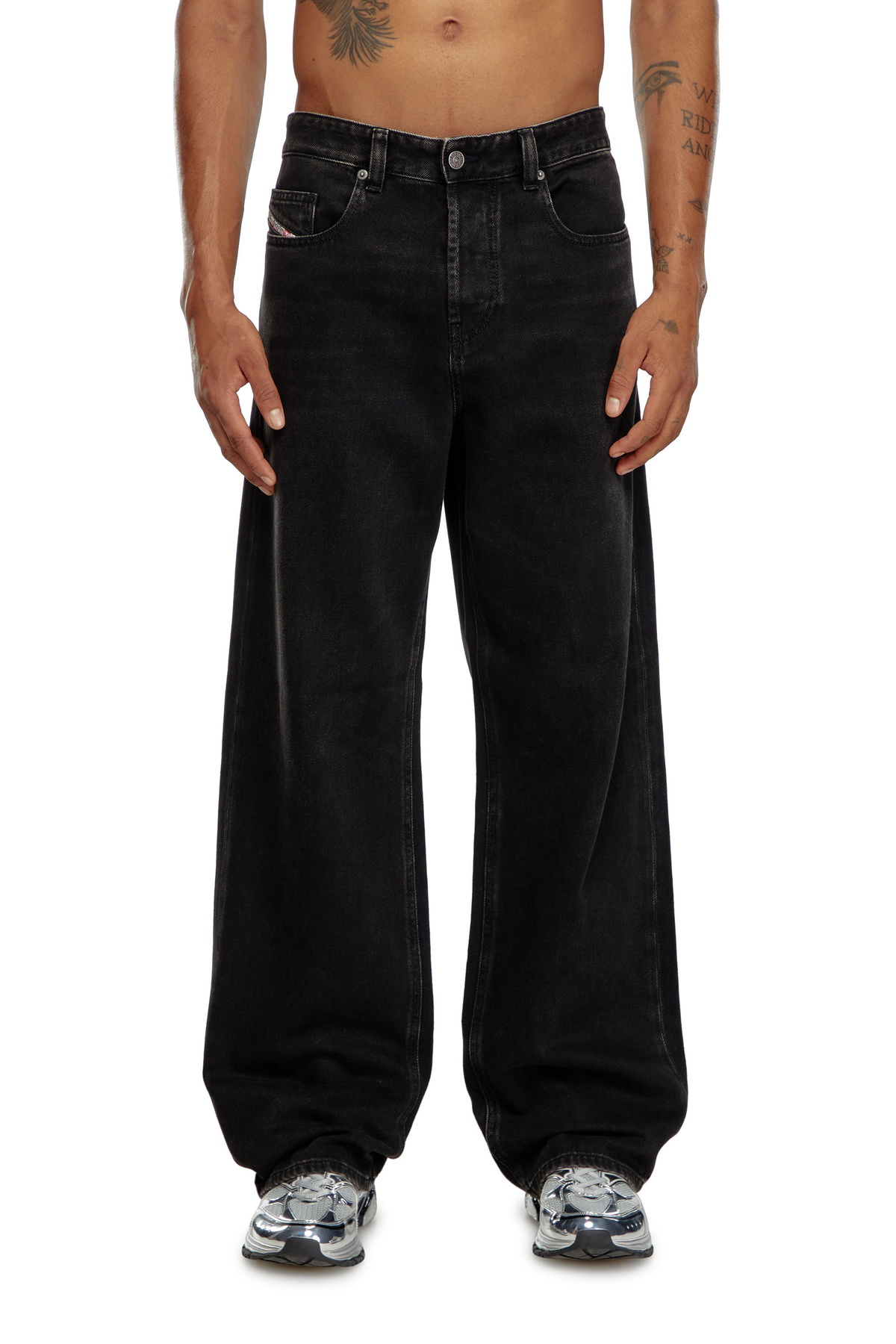ディーゼル Relaxed Jeans 2001 D-Macro 28×30 Relaxed Jeans - 2001 D-Macro | ダークブルー | メンズ | DIESEL
