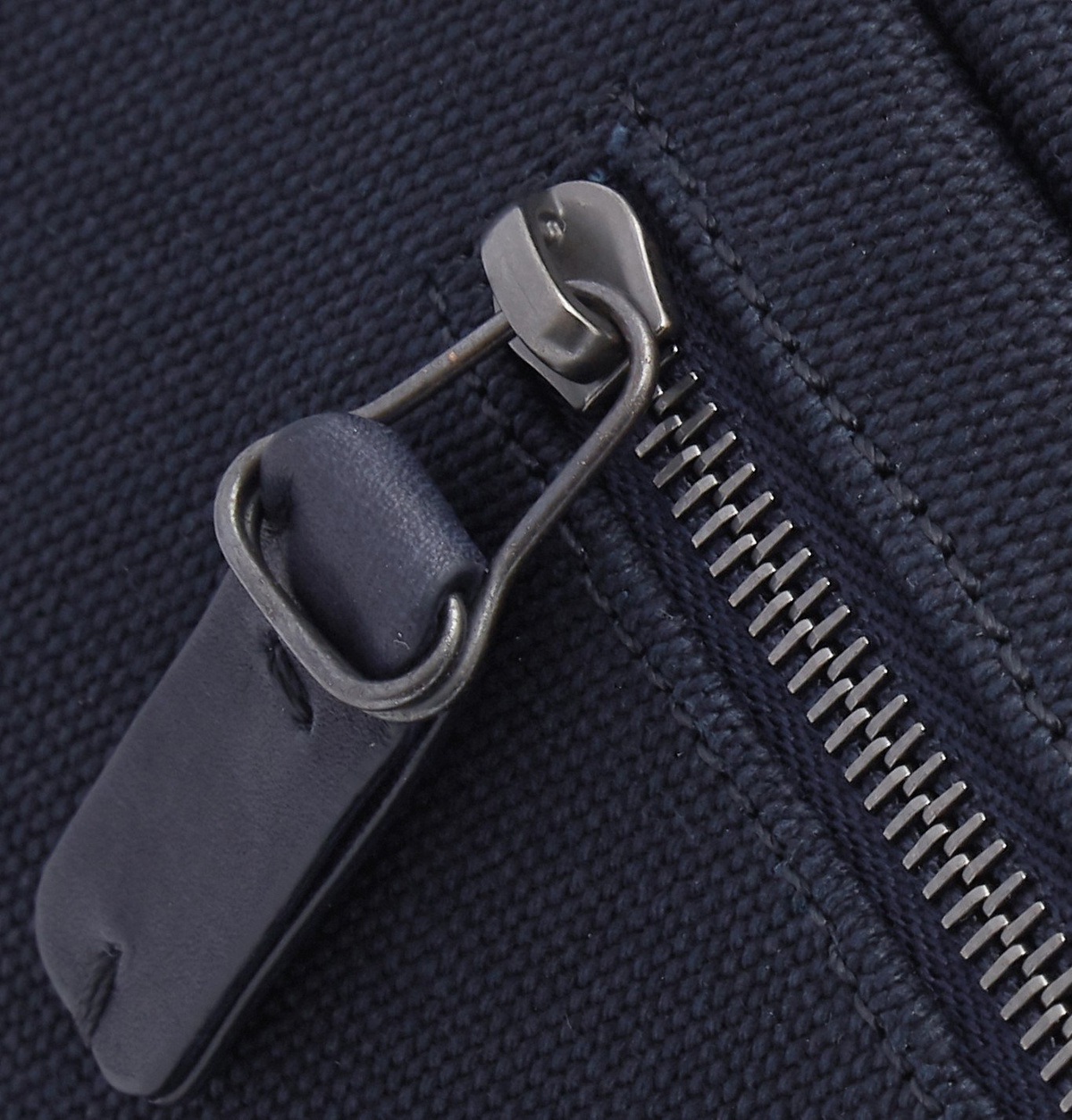 Álvaro - Canvas Wash Bag - Blue