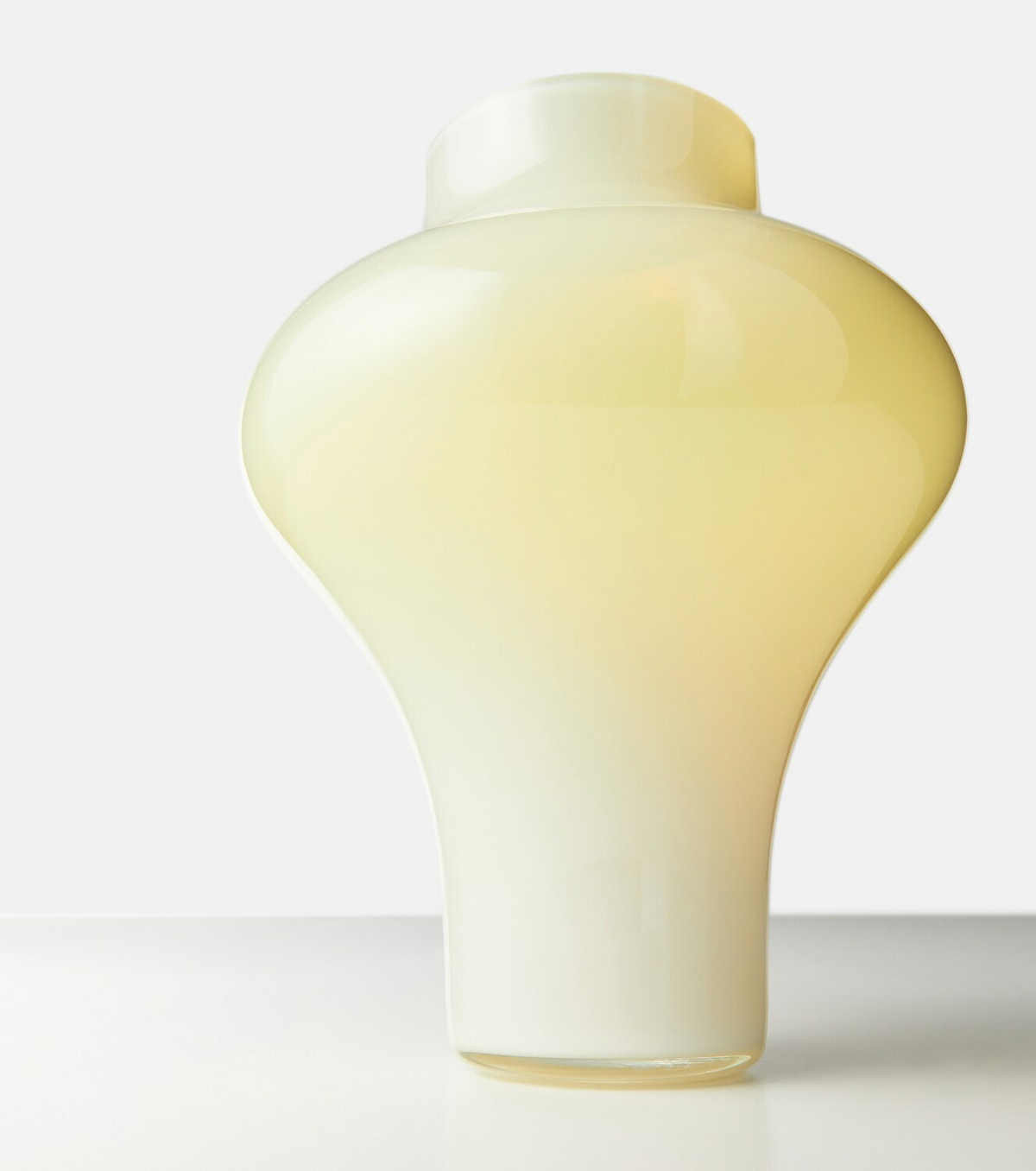 NasonMoretti AS 17 Medium glass vase by Sergio Asti