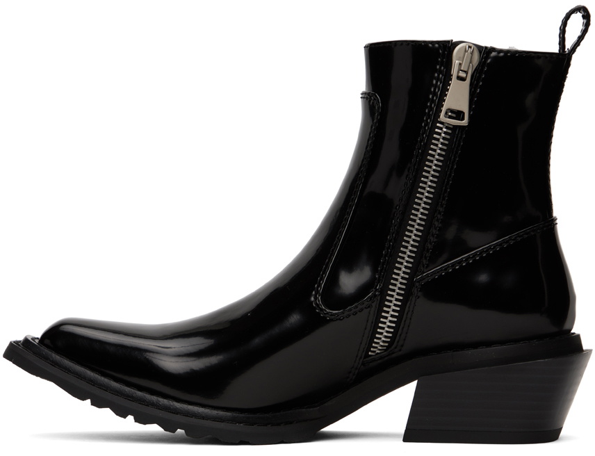 https://cdn.clothbase.com/uploads/e6dc7c0d-82bd-4249-85c3-e15b462c90c1/black-hitch-boots.jpg