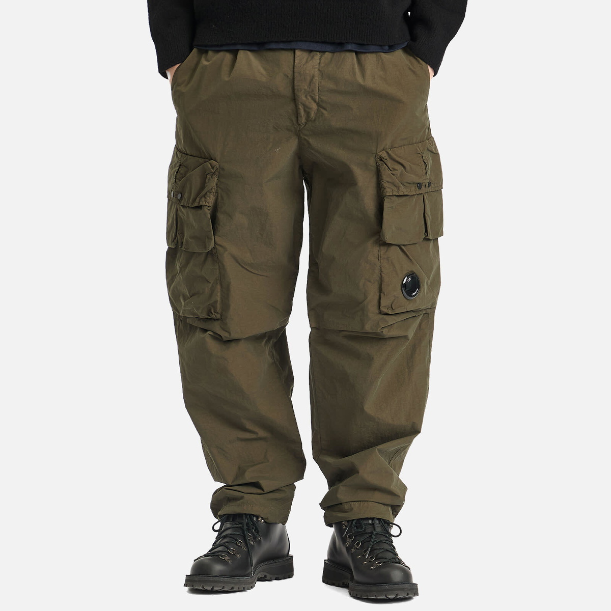 C.P. Company Men's Flatt Nylon Multipocket Cargo Pants in Ivy