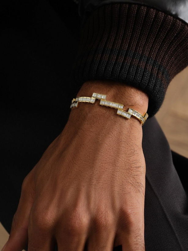 Photo: KOLOURS JEWELRY - Tetris 18-Karat Gold Diamond Bracelet - Gold