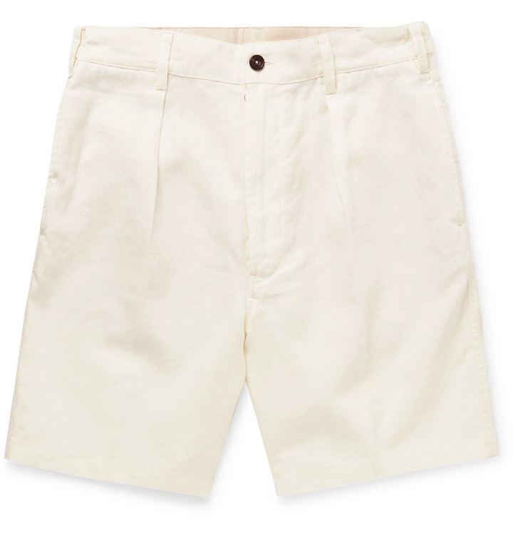 Photo: Drake's - Slim-Fit Pleated Linen Shorts - White