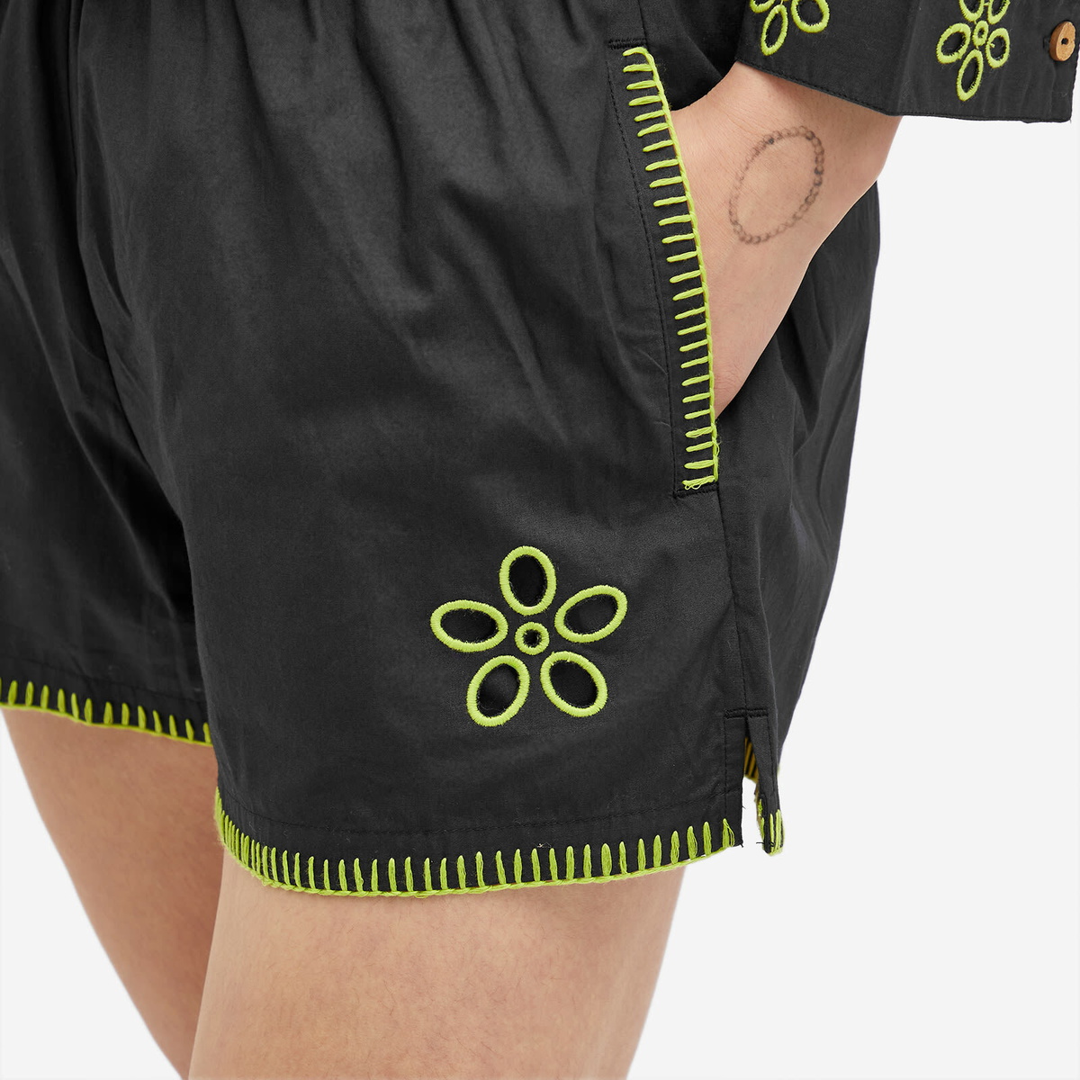 It's Now Cool Women's The Vacay Short in Lumine