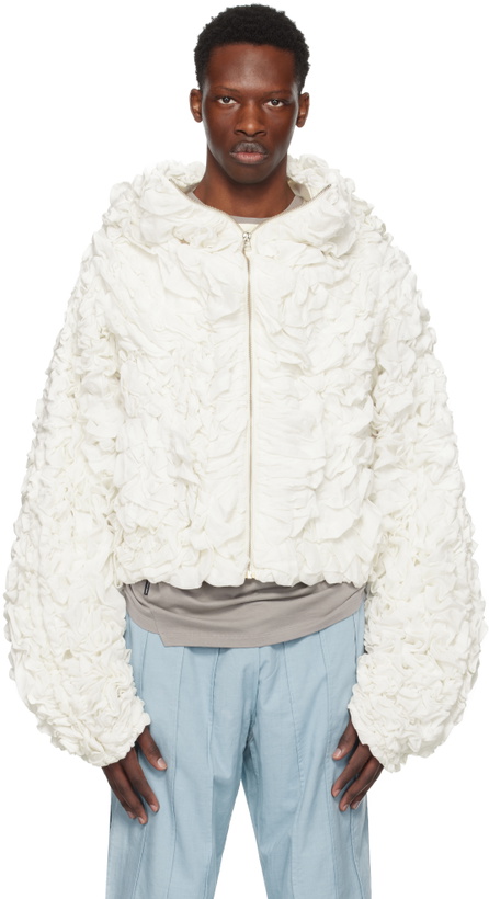 Photo: Tondolo White Morel Scrunched Jacket