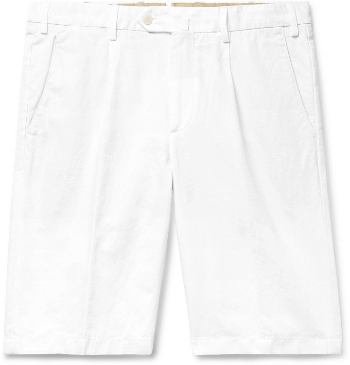 Photo: Loro Piana - Slim-Fit Pleated Cotton and Linen-Blend Bermuda Shorts - White