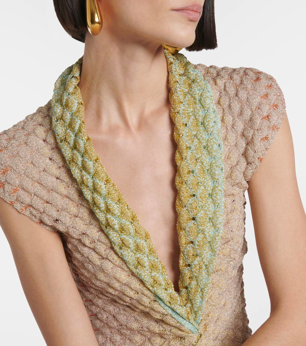 missoni crochet lam maxi dress METALLIC CROCHET-KNIT MAXI DRESS' by MISSONI Available to rent at  WWW.RENTURWARDROBE.DK