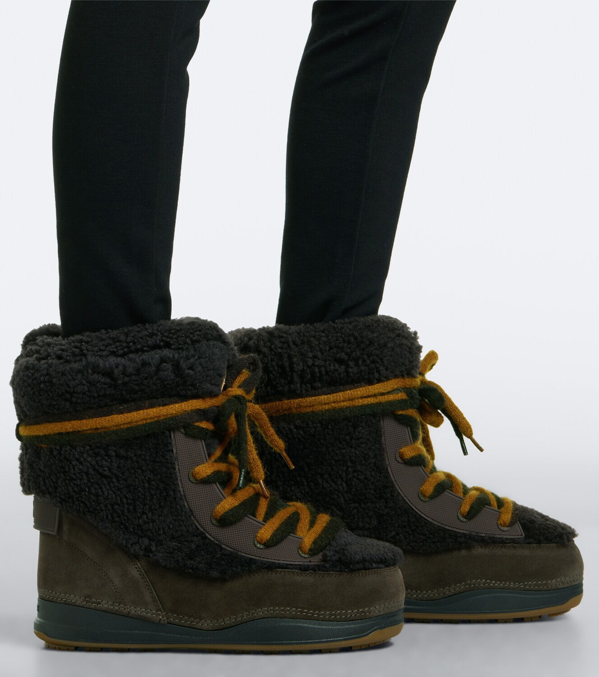 Bogner La Plagne 28 shearling-lined snow boots