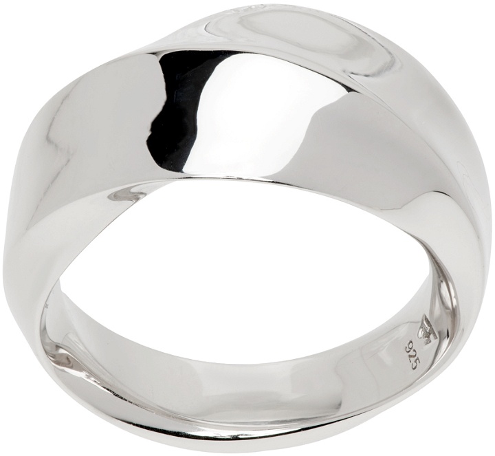 Photo: Tom Wood Silver Infinity Ring