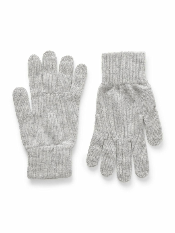 Photo: William Lockie - Cashmere Gloves