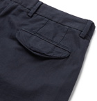 Beams F - Slim-Fit Pleated Herringbone Cotton and Linen-Blend Drawstring Shorts - Men - Navy