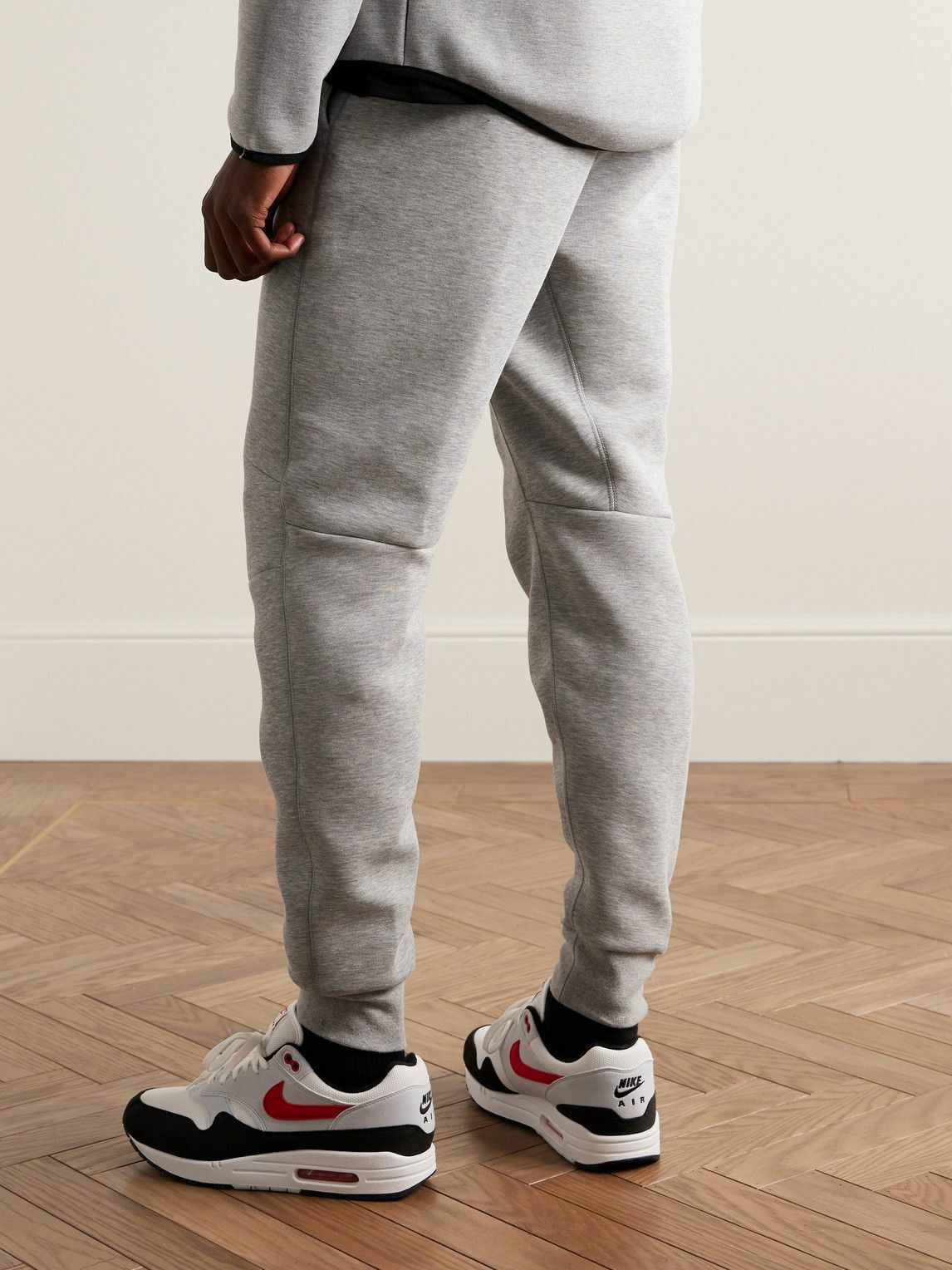 Nike Tapered Cotton-blend Tech Fleece Sweatpants In Gray