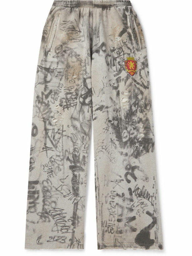 Photo: Balenciaga - Wide-Leg Logo-Embroidered Distressed Printed Cotton-Jersey Sweatpants - Gray